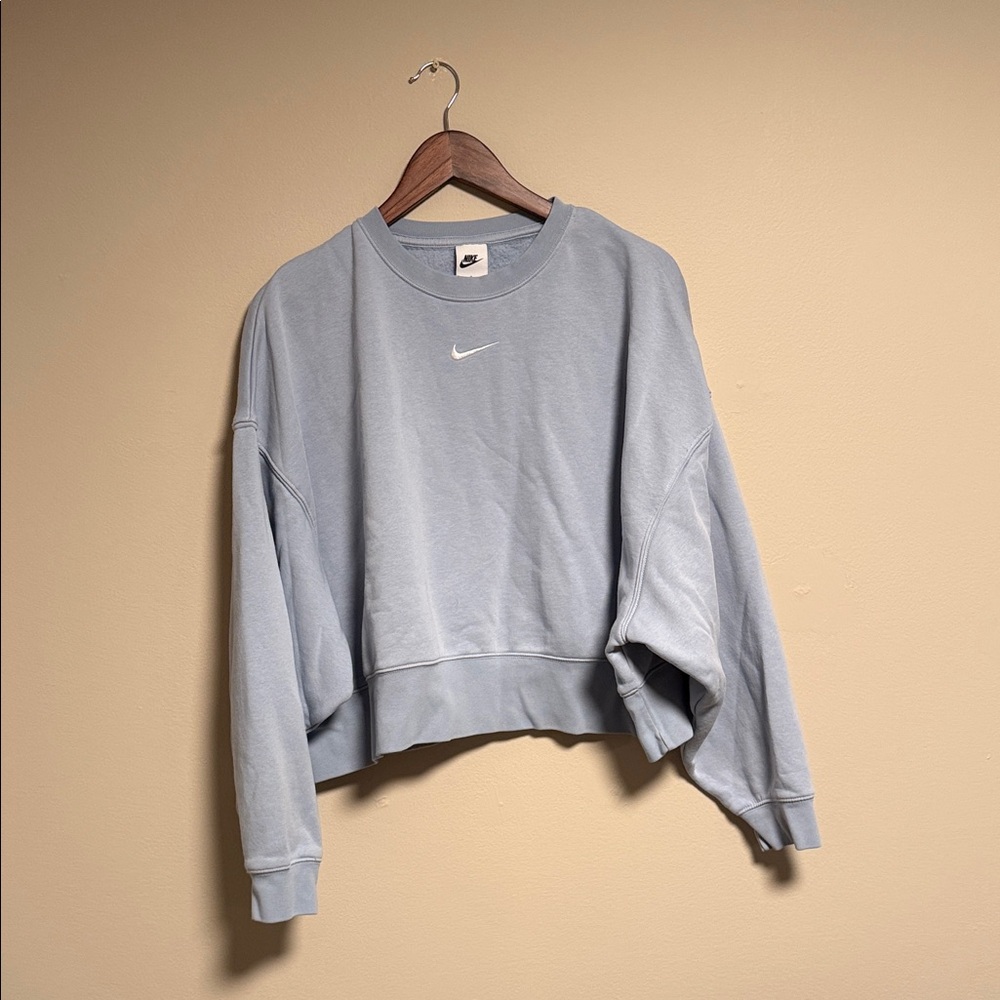 Nike Women's Soft Blue Crewneck Sweatshirt